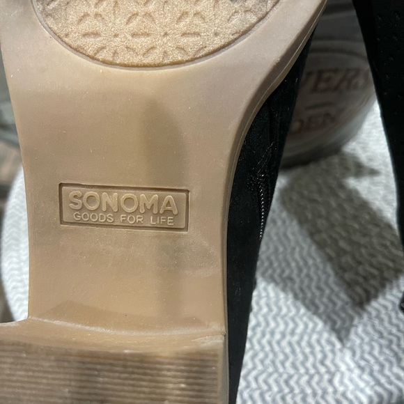 Sonoma Black Ankle Boots - Picture 8 of 9